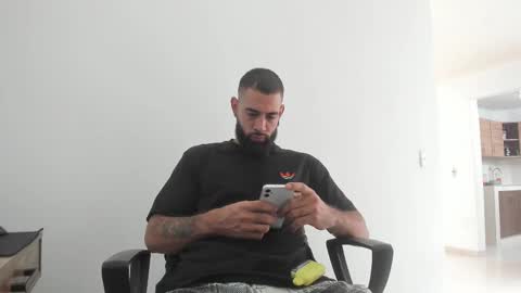 Snapshot of matheusbeard2 chatting on March 6, 2025, 6:48 pm Matheus     online show from March 6, 2025, 6:48 pm
