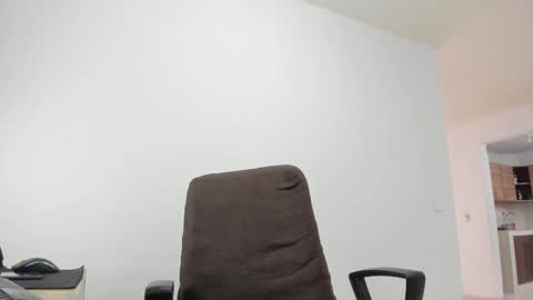 Snapshot of matheusbeard2 chatting on March 6, 2025, 9:53 pm Matheus     online show from March 6, 2025, 9:53 pm
