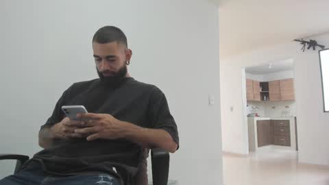 Snapshot of matheusbeard2 chatting on March 7, 2025, 4:44 pm Matheus     online show from March 7, 2025, 4:44 pm