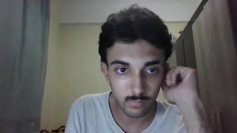 Snapshot of matheuscorumbar chatting on April 4, 2026, 4:11 am matheuscorumbar online show from April 4, 2026, 4:11 am