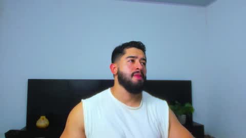 Mathew Flintt  online show from October 12, 2025, 9:14 pm