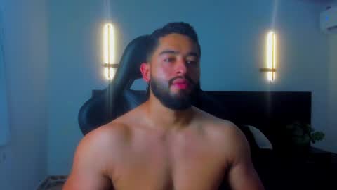 Snapshot of mathew_flintt chatting on July 21, 2026, 10:01 pm Mathew Flintt online show from July 21, 2026, 10:01 pm