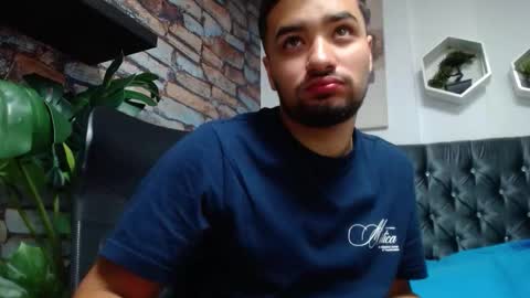 Mathews online show from December 5, 2025, 11:41 am