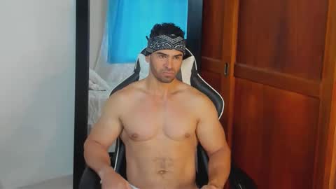 mathews_smith online show from January 17, 2026, 2:11 pm