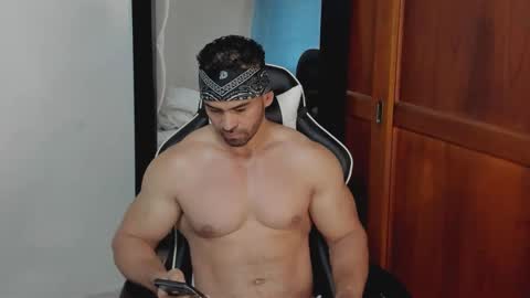 mathews_smith online show from April 9, 2026, 11:26 am