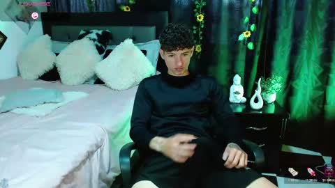     online show from February 25, 2026, 8:07 pm