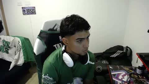 Snapshot of matias_bianco01 chatting on October 4, 2025, 5:05 am matias online show from October 4, 2025, 5:05 am