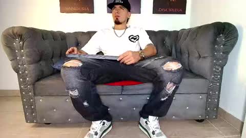  MATIAS COSTA  online show from November 30, 2025, 8:13 pm