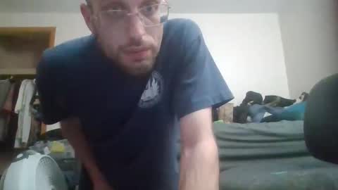 Snapshot of matt48195571828 chatting on April 17, 2026, 11:35 am matt48195571828 online show from April 17, 2026, 11:35 am