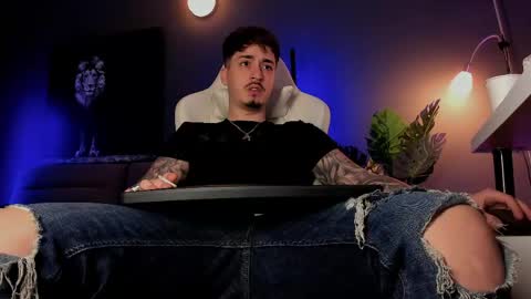 Snapshot of matt_thestud chatting on May 19, 2026, 7:15 am Matt online show from May 19, 2026, 7:15 am