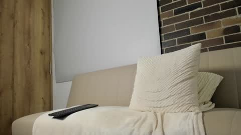 mattaclawjean online show from December 19, 2024, 1:07 am