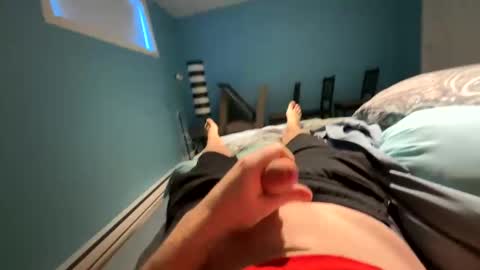 Snapshot of mattcumshooter chatting on December 22, 2024, 1:33 pm mattcumshooter online show from December 22, 2024, 1:33 pm