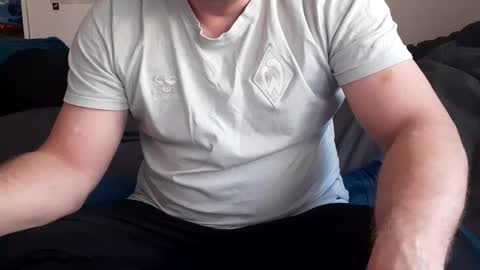 matten80 online show from January 11, 2025, 11:23 am