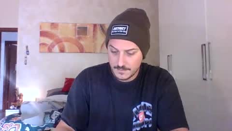 matteushh87 online show from November 7, 2025, 9:09 am