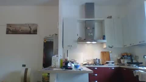 Snapshot of matteushh87 chatting on February 14, 2026, 10:12 am matteushh87 online show from February 14, 2026, 10:12 am