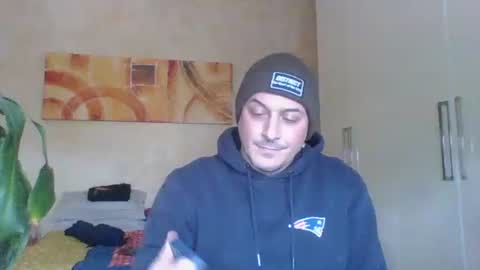 Snapshot of matteushh87 chatting on March 27, 2026, 12:05 pm matteushh87 online show from March 27, 2026, 12:05 pm