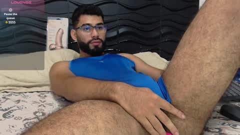 Snapshot of mattewrey chatting on December 18, 2024, 12:32 am Mattew online show from December 18, 2024, 12:32 am