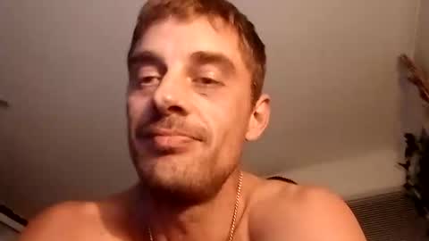mattlesnake_101 online show from April 21, 2026, 11:38 am