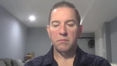 mattlikestoplay online show from March 25, 2026, 6:36 pm