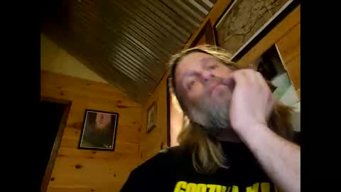 mattman82666 online show from January 4, 2025, 4:01 am