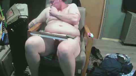 mattskiba89 online show from October 25, 2025, 8:00 am