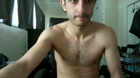 Snapshot of mattsroom123 chatting on February 11, 2025, 11:01 pm mattsroom123 online show from February 11, 2025, 11:01 pm