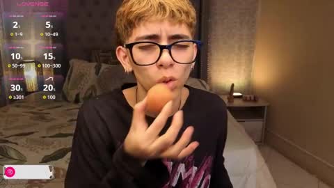 matty_spark online show from September 30, 2025, 2:33 pm