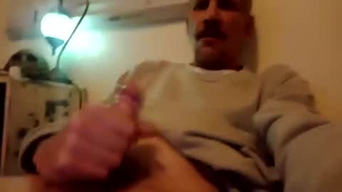 mattyfin80 online show from June 28, 2026, 12:33 pm