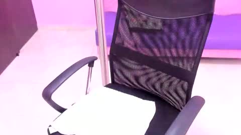 call me samantha online show from December 20, 2025, 7:32 pm