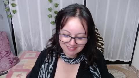 Snapshot of mature_wolf chatting on January 30, 2025, 5:06 pm Sonia online show from January 30, 2025, 5:06 pm