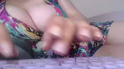 Snapshot of matureboobsbig chatting on March 19, 2026, 12:20 pm matureboobsbig online show from March 19, 2026, 12:20 pm