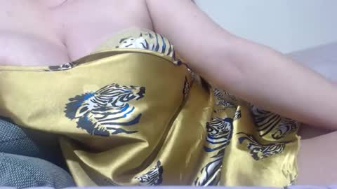 Snapshot of matureboobsbig chatting on March 27, 2026, 6:41 am matureboobsbig online show from March 27, 2026, 6:41 am