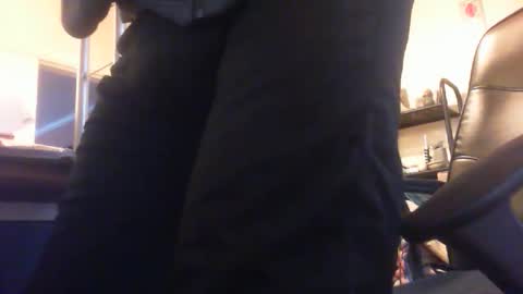 Snapshot of maturedaddi chatting on December 18, 2024, 2:28 pm Maturedaddi online show from December 18, 2024, 2:28 pm