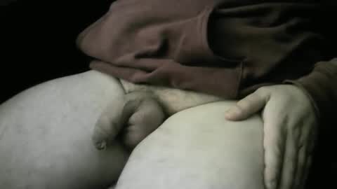 Snapshot of maty_212121 chatting on January 11, 2026, 4:23 pm Mattias online show from January 11, 2026, 4:23 pm