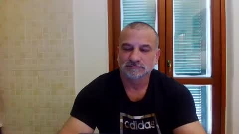 mauro1971 online show from March 27, 2026, 10:48 am