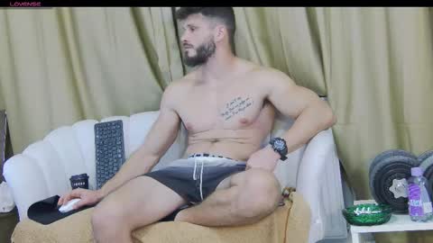 Snapshot of mauro_real_man chatting on October 24, 2025, 6:26 pm mauro_real_man online show from October 24, 2025, 6:26 pm