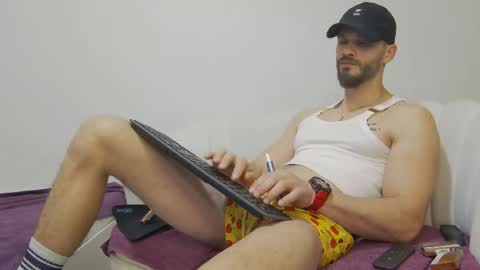 mauro_real_man online show from March 20, 2026, 7:08 pm