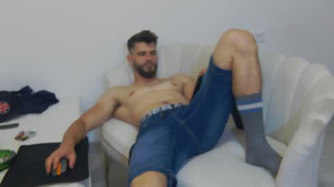 mauro_real_man online show from June 6, 2026, 6:01 pm