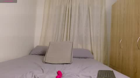 mav__rossi online show from May 15, 2026, 11:56 pm