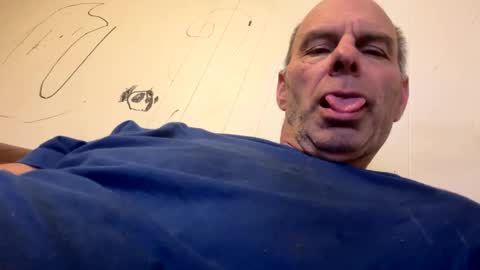 maverick7000 online show from March 11, 2025, 5:49 am