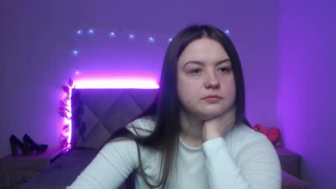 MavkaCute online show from February 5, 2026, 7:29 pm