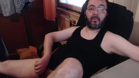 Snapshot of max818k chatting on September 21, 2025, 5:53 am Max online show from September 21, 2025, 5:53 am