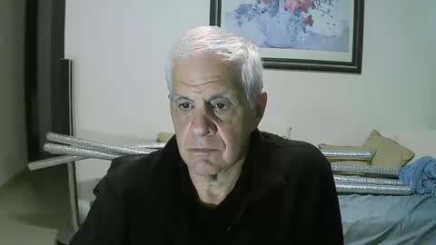 max_2017 online show from October 29, 2025, 2:47 am