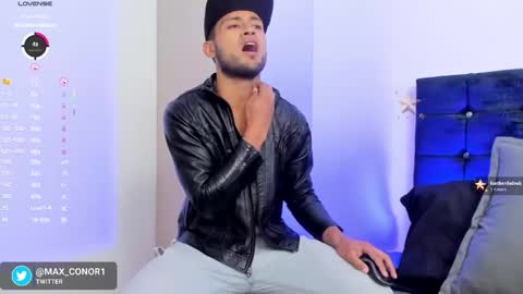 Max Conor online show from October 24, 2025, 2:02 pm