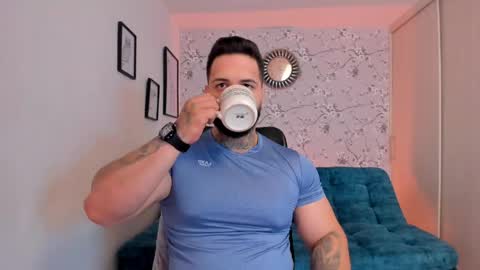 max D. online show from May 14, 2026, 2:40 am