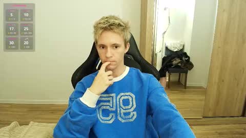 Snapshot of max_gen chatting on March 18, 2026, 4:10 pm Max Gen with tats 24years And Ethan without tats 20 years online show from March 18, 2026, 4:10 pm