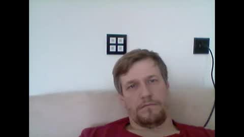 max_long90 online show from October 28, 2025, 1:25 pm