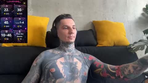    online show from October 16, 2025, 6:25 am