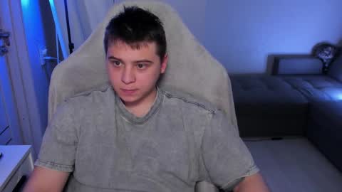 Snapshot of max_sm1th chatting on February 28, 2026, 11:39 pm Max online show from February 28, 2026, 11:39 pm