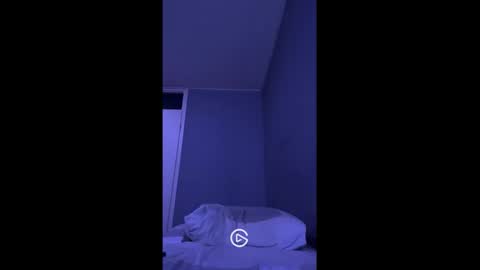 Max online show from December 30, 2024, 1:37 am